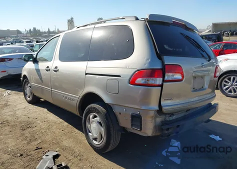 2002 Toyota Sienna Le z USA, uszkodzony, nr VIN 4T3ZF13C32U435563